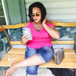 Meet your Posher, Kimberly